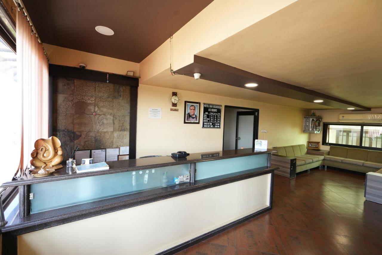 Hotel Ravi Residency Nadiād エクステリア 写真
