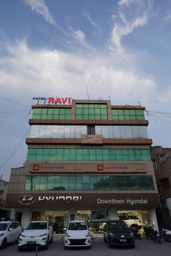 Hotel Ravi Residency Nadiād エクステリア 写真